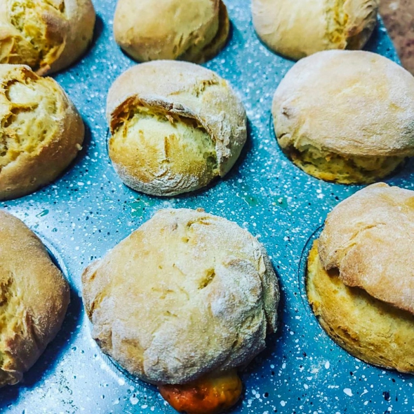 Χειροποίητο καρβελάκι γεμιστό